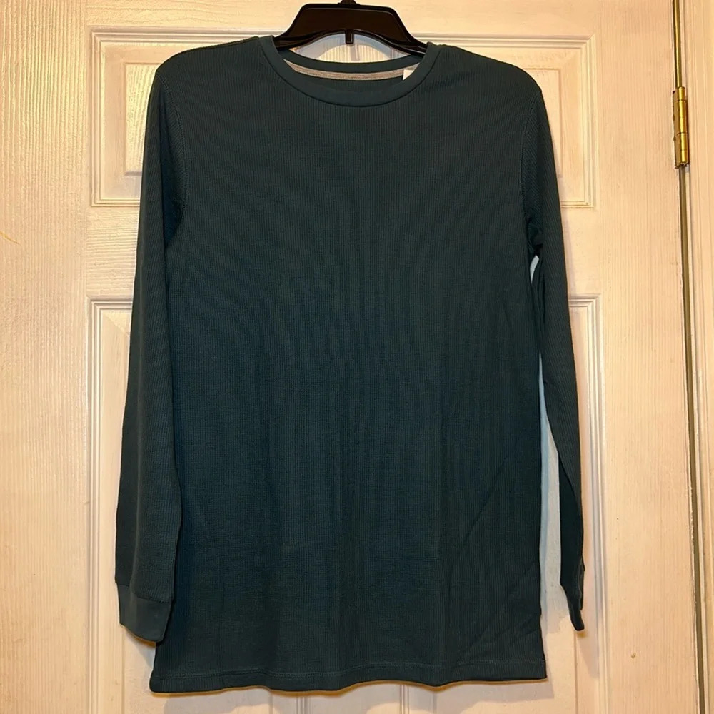 Old Navy Waffle Knit Long Sleeve Shirt Boys XXL 2-33